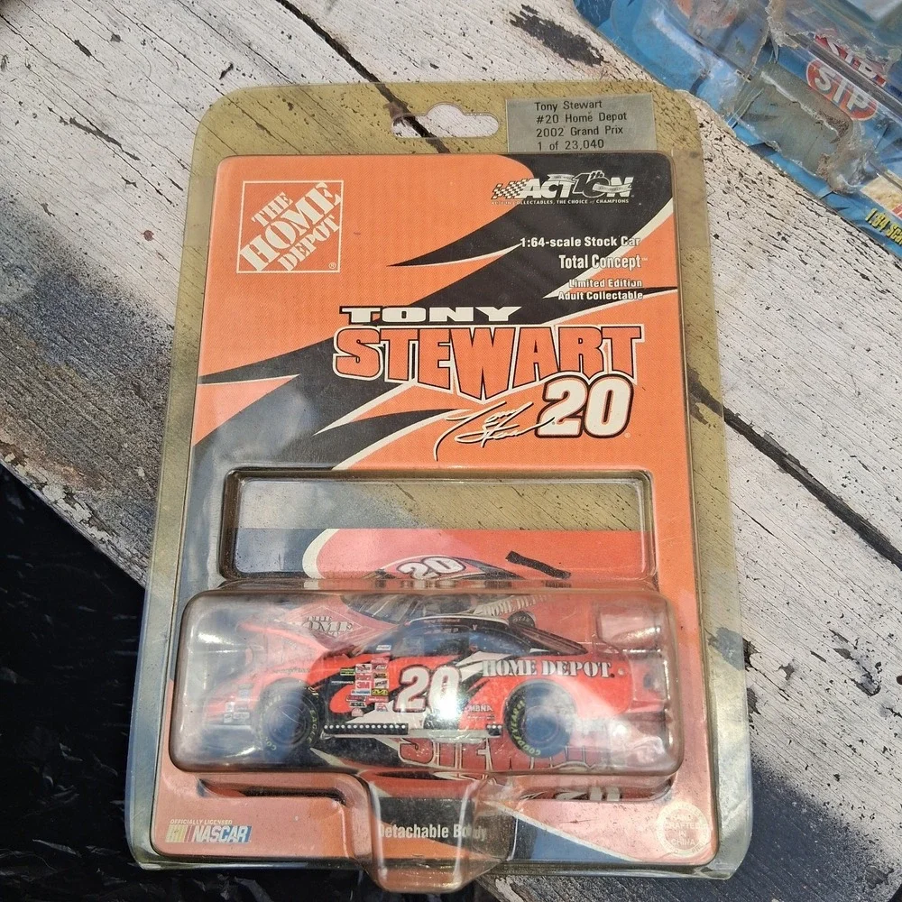 Lionel up sale